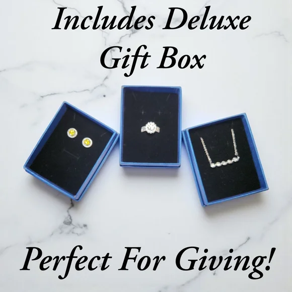 Silver Free Form Minimalist Ring - Picture 4 of 5